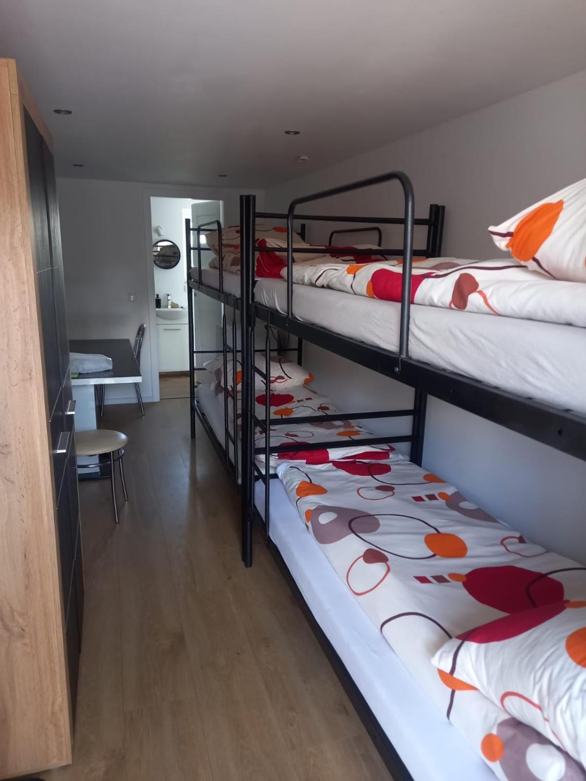 Pokoje Na Kanadzie Apartment *